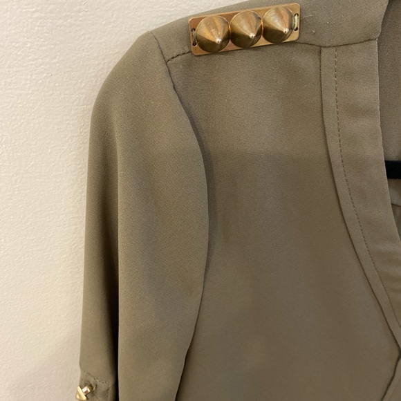 ENGLISH ROSE | 3/4 Sleeve Blouse - Size S - Picture 3 of 4